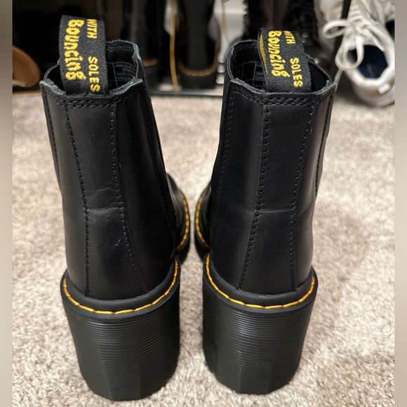 Dr. Martens Spence Leather Flared Heel Chelsea Boots - Picture 4 of 6